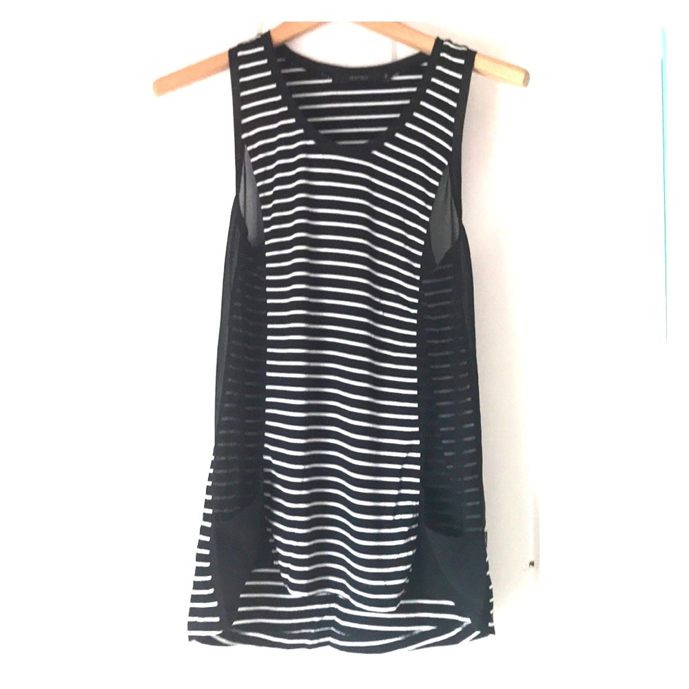 Vertigo black and white tank